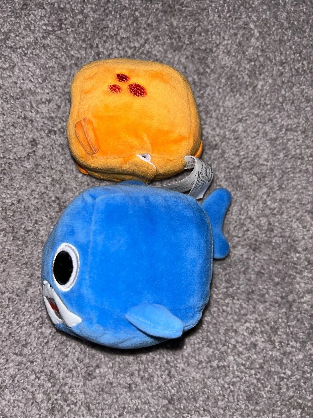 Baby Shark like new